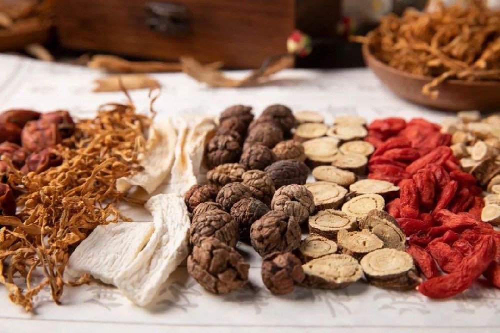 Naisida奈斯達高溫烘干機在中藥材行業(yè)的烘干應用
